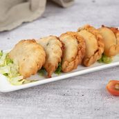 Meat Sambousek  5 Pieces