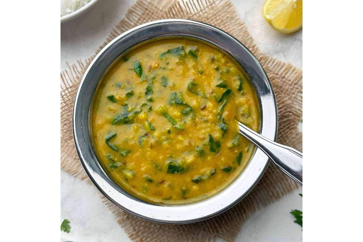 Daal Palak