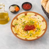 Hummus Musabbaha Dish