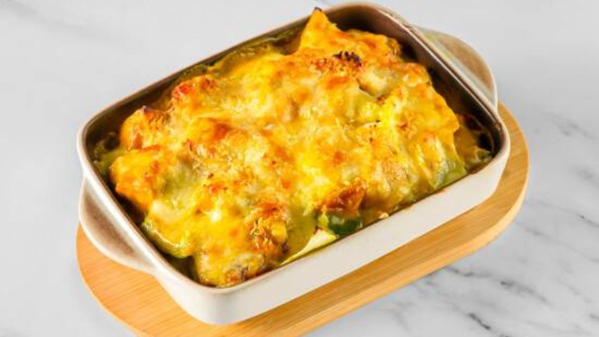 Baked Portuguese Style Chicken Rice 葡国椰汁鸡焗饭