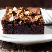 Hazelnut Topping Brownie