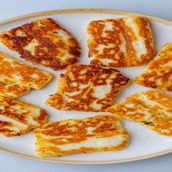 Halloumi Plate (6 pcs)