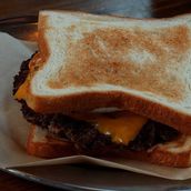 Brekkie sadwich