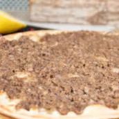 Lahmeh With Debes Remmen Manakesh