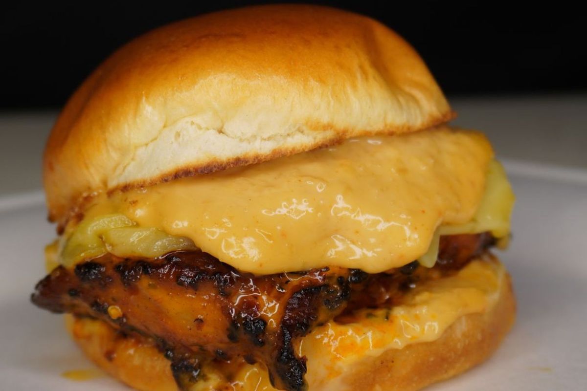 Peri Flame Burger