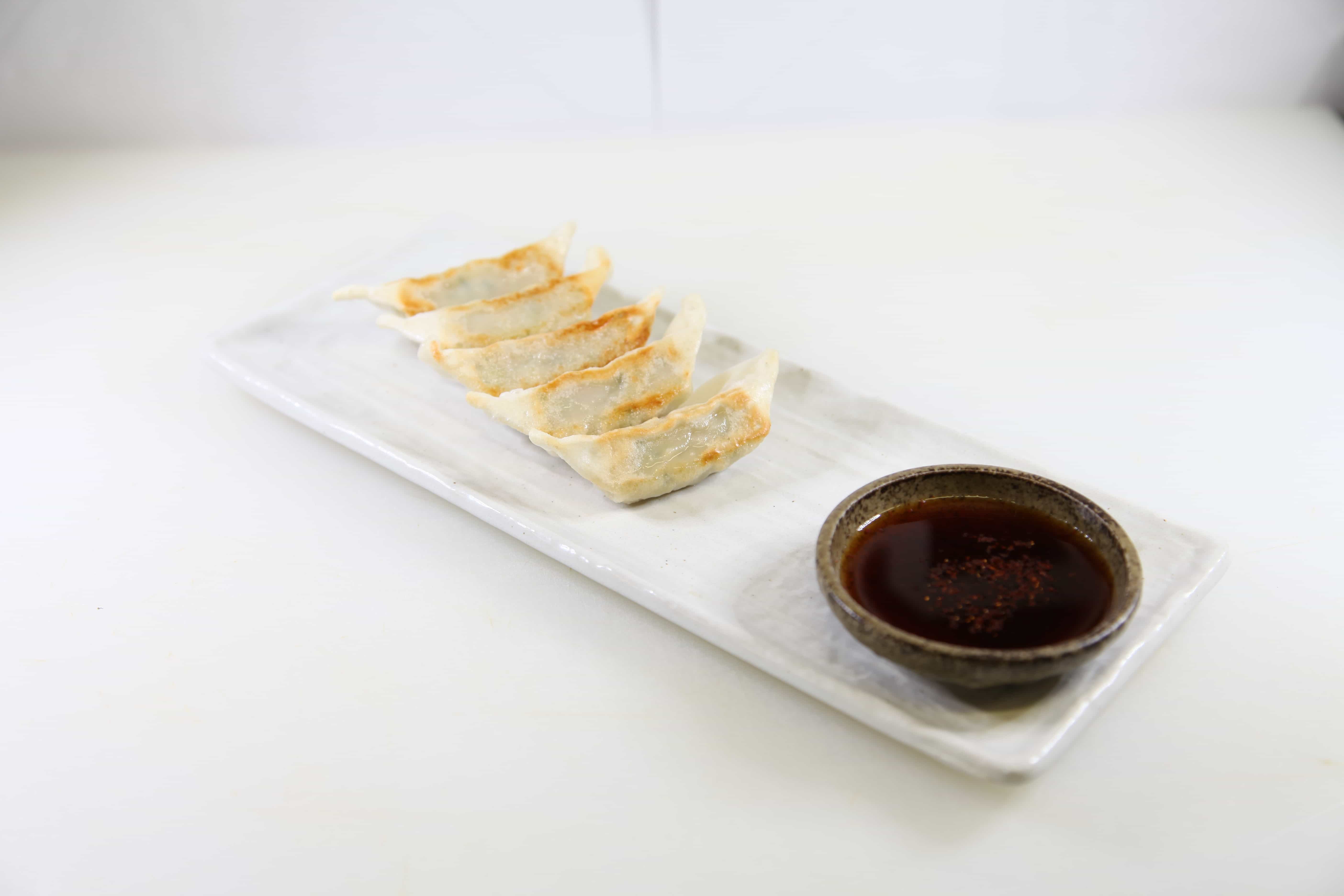 Chicken Gyoza (5 Pieces)