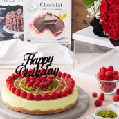 Cheesecake With Flowers 2