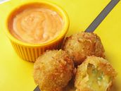 Jalapeño Cheese Balls 