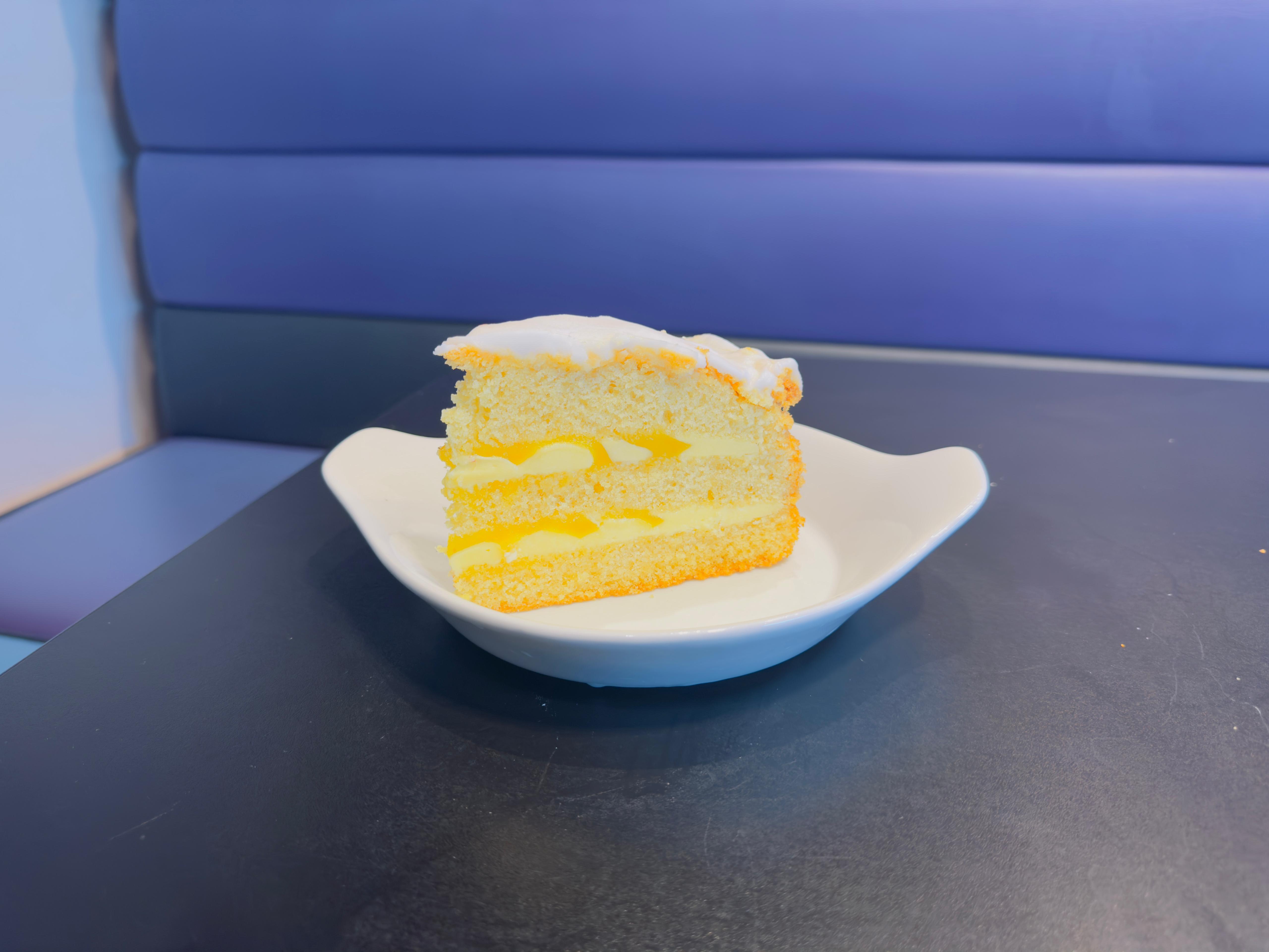 Lemon Drizzle Cake