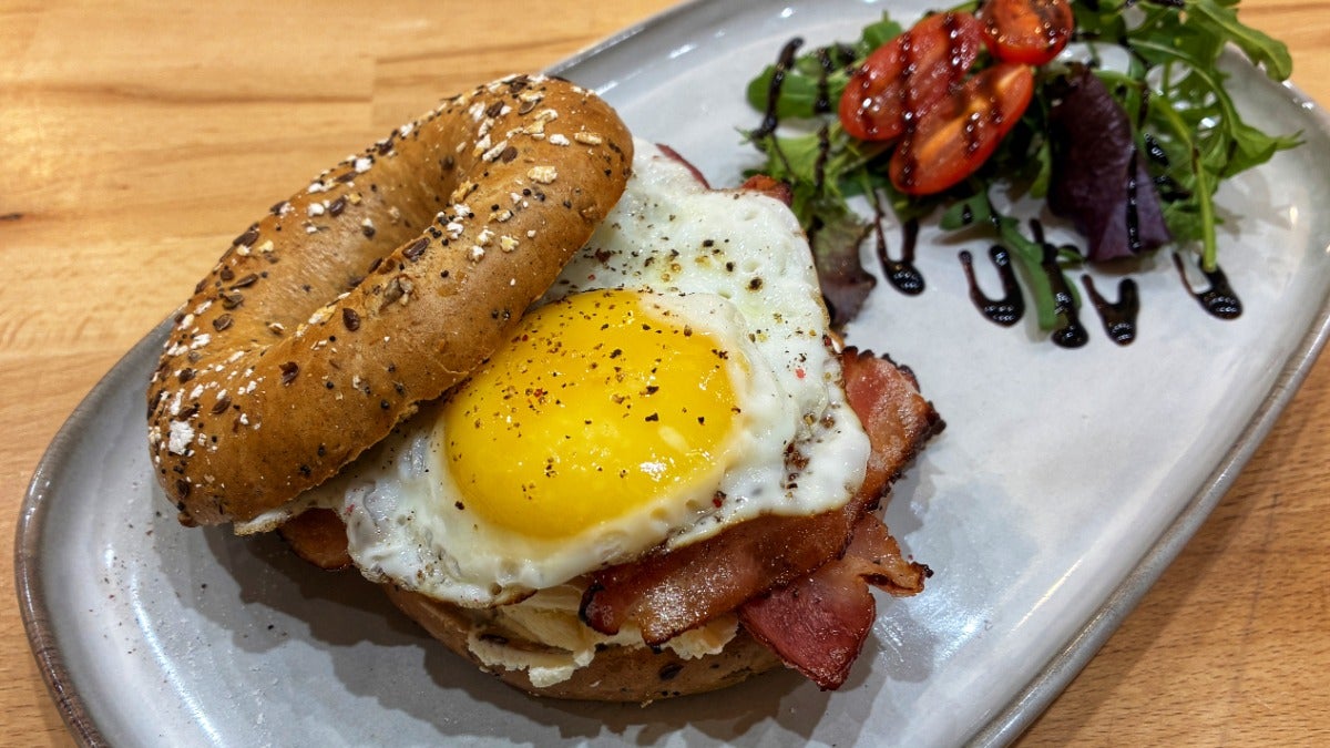 Bacon, Tomato and Egg Bagel