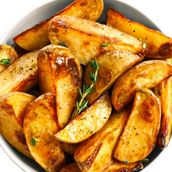 Potato Wedges With Ketchup