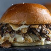  Meat Burger With Mushroom