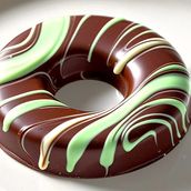 Du Cho Nut, Dubai Chocolate Donut
