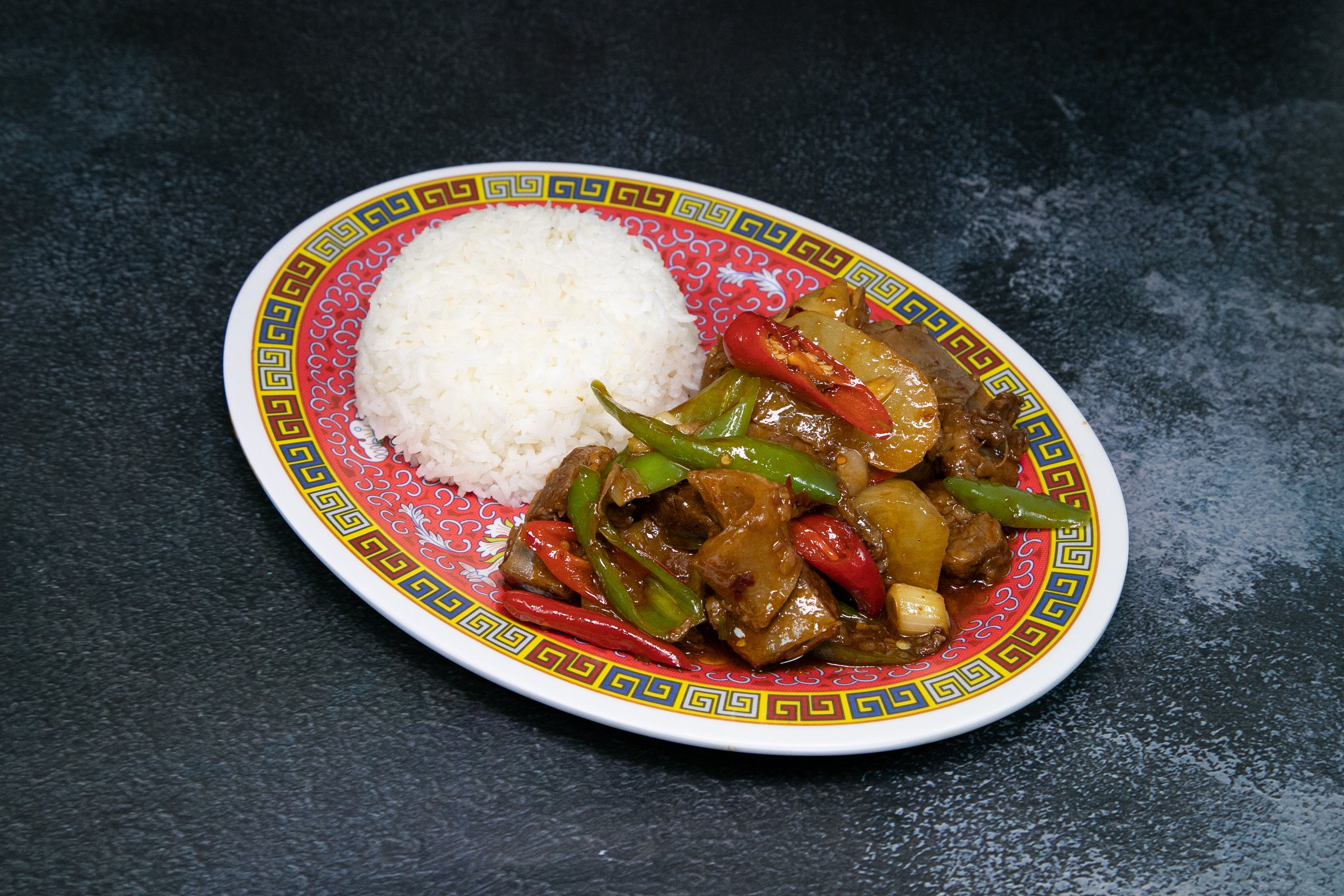 Braised Beef Brisket with Radish 萝卜烧牛腩配白饭