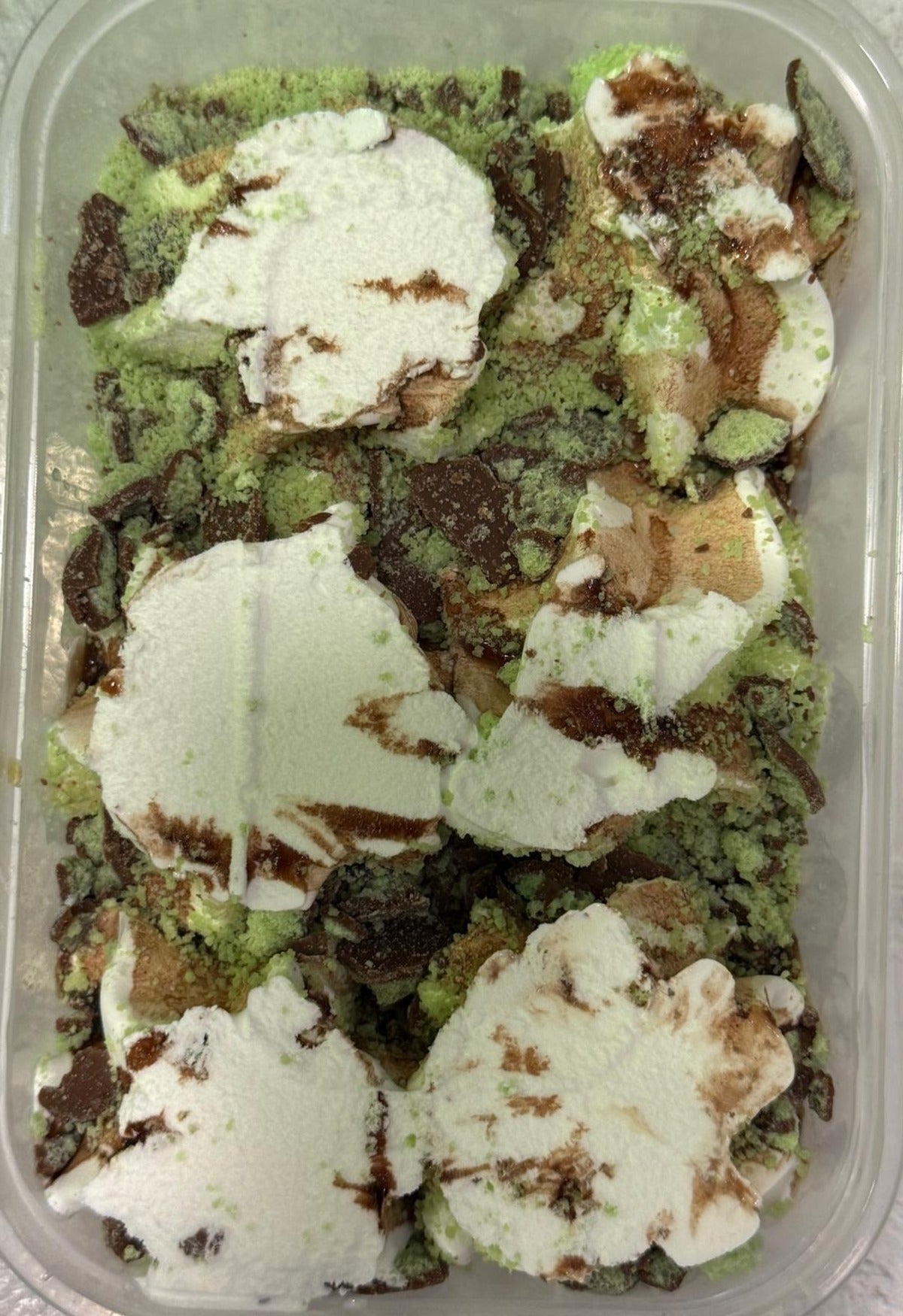 Crunchie Kunafa Dubai Dreams Tray