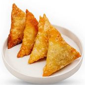 4 Pcs Meat Samosa
