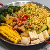 Chicken Combo With Instant Noodles