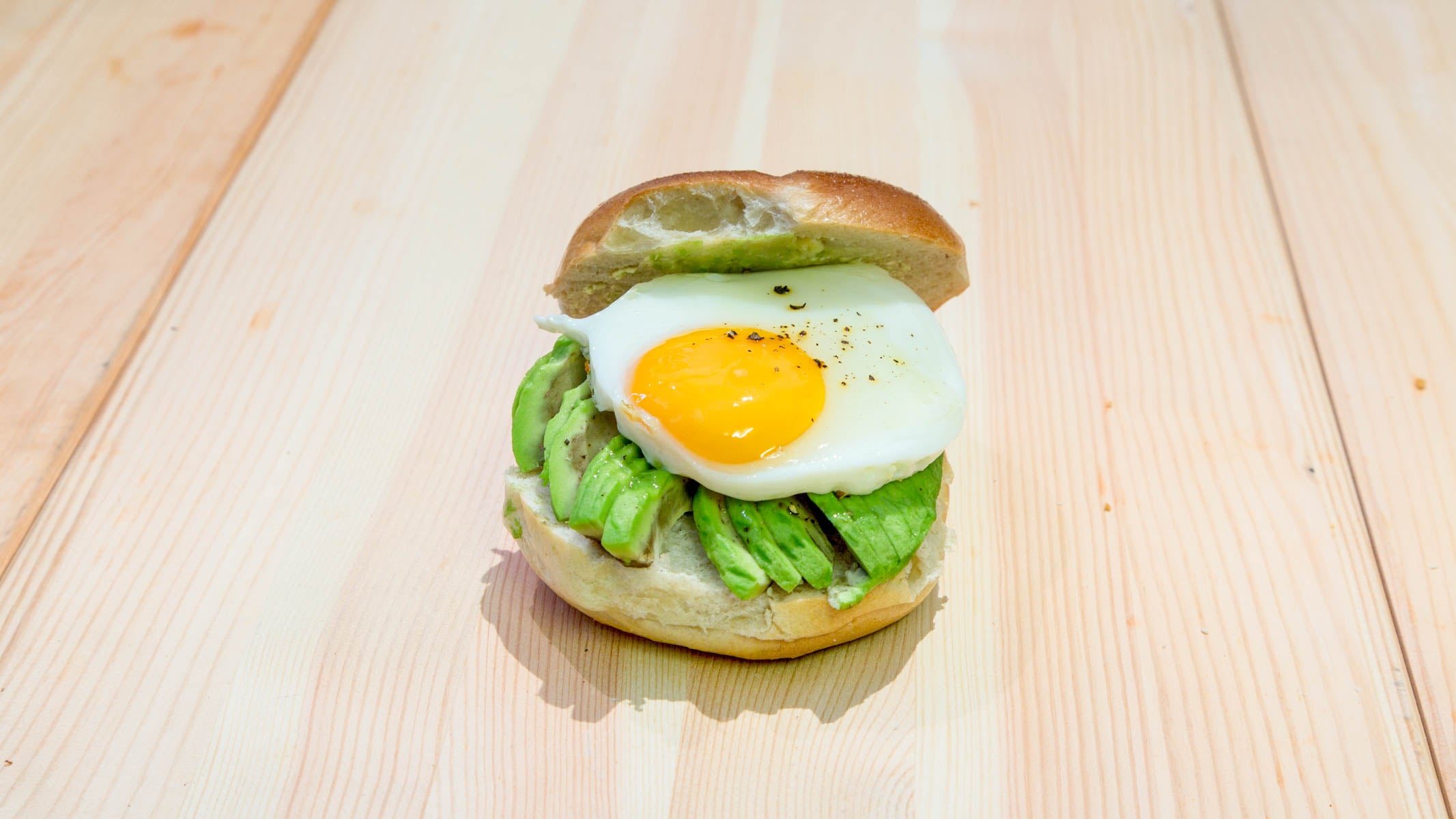 Egg & Avocado Bagel
