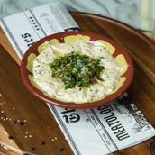 Hummus Beiruti