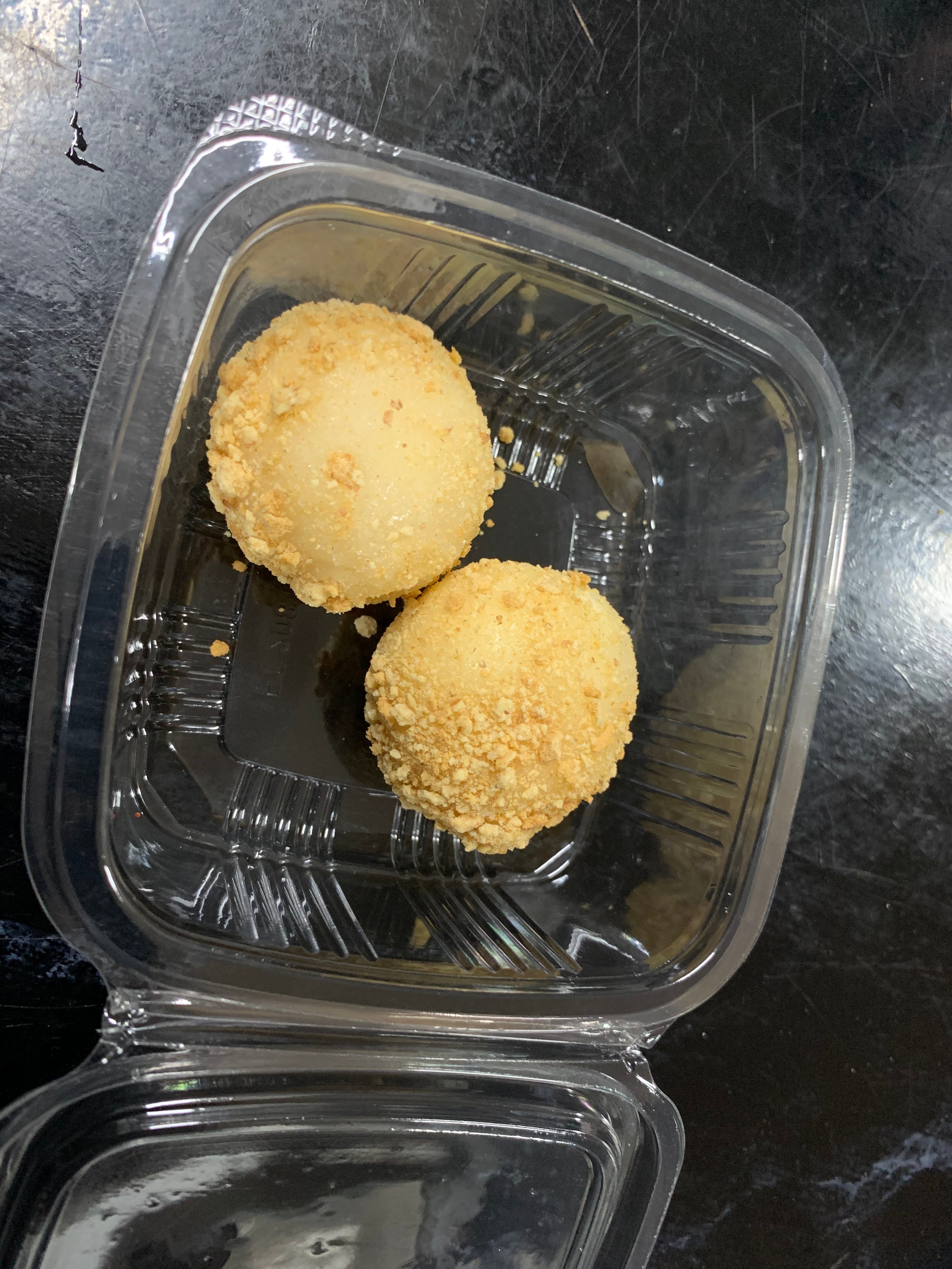 strawberry Cheesecake Mochi (Little moon) 2pcs)