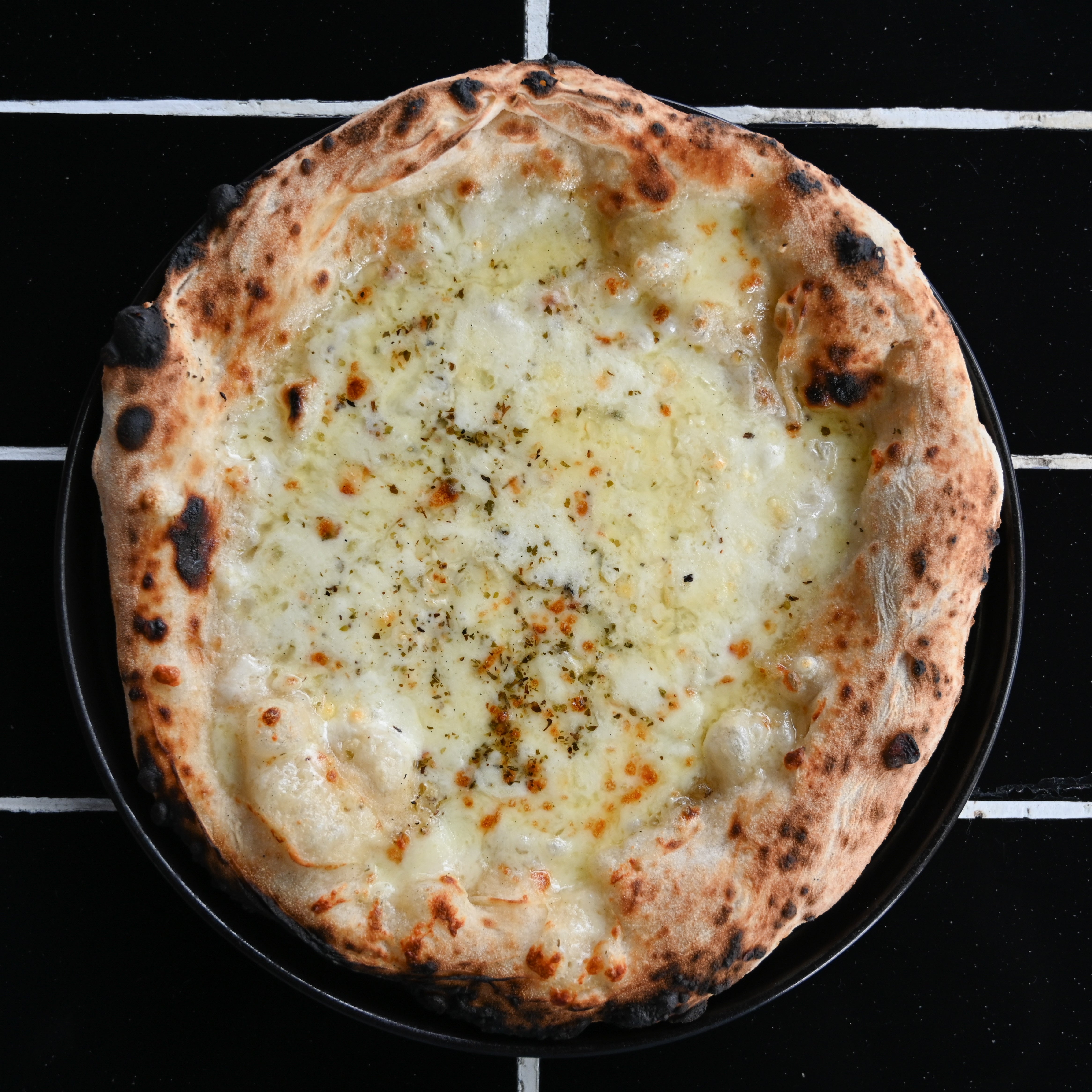 Pane Pizza Con Mozzarella