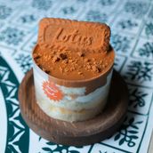 Lotus Cake