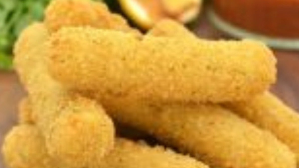 6 Mozzarella Sticks