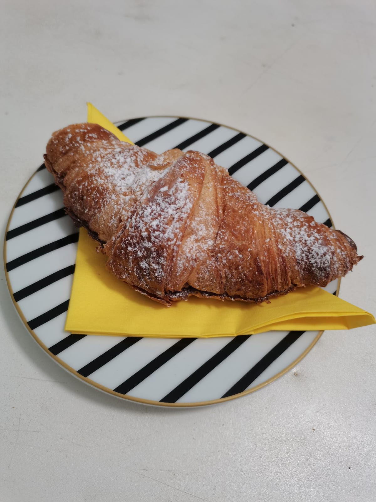 Nutella Croissant