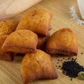 Bakhamri Cheese And Chips Oman