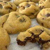 Dark Chocolate & Pecans