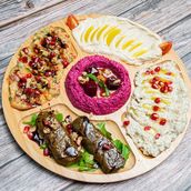 mixed Hawa Al Wedian Plate