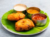Medu Vada Set (Uzhunnu Vada) (2 Pcs.)