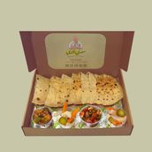 Box of 8 sandwiches of your choice breakfast and dinner