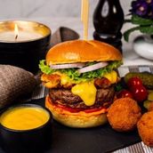 Mac And Cheese Beef Burger