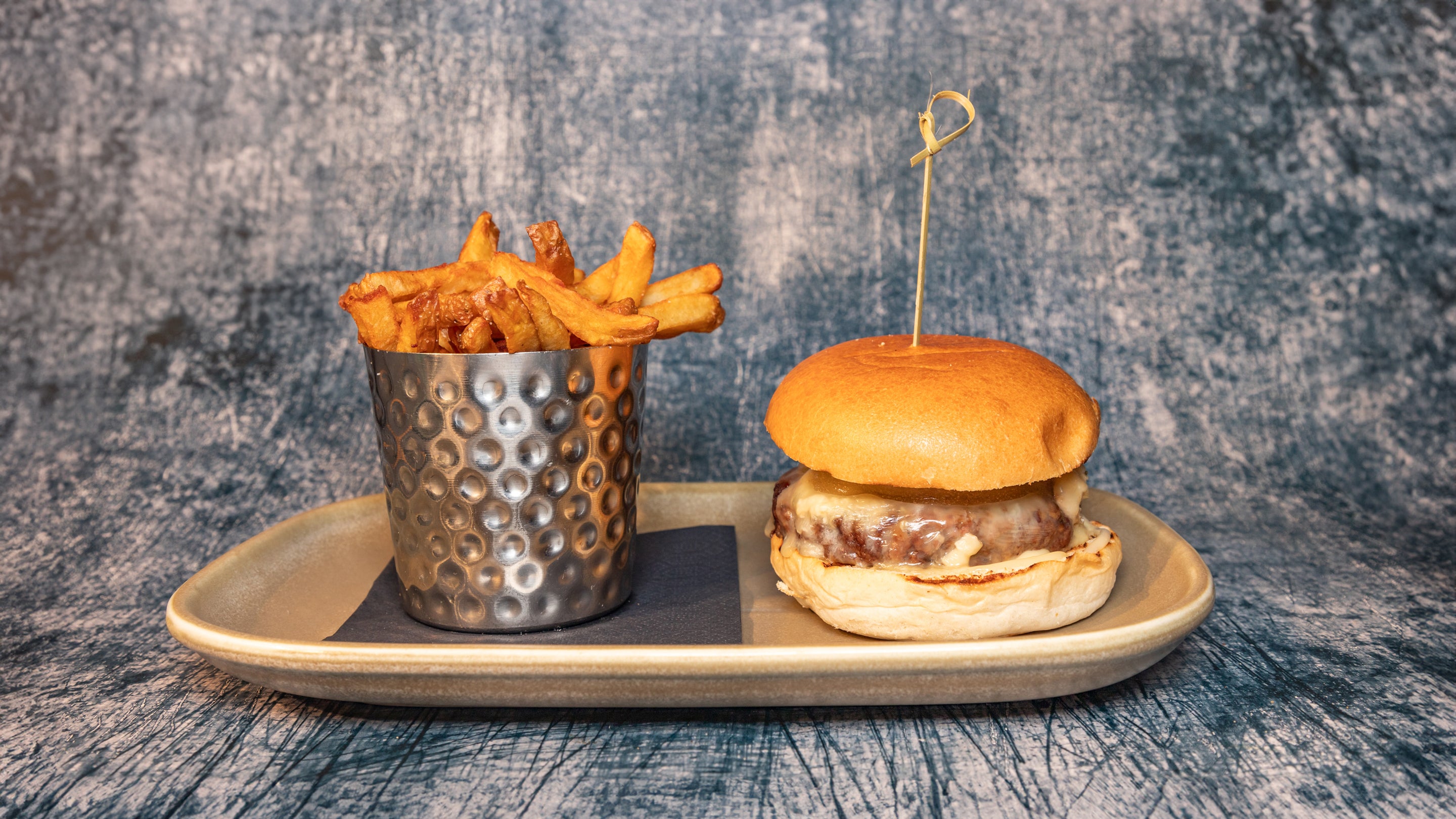 Black and Blue Burger