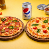 Classic Pizza Duo