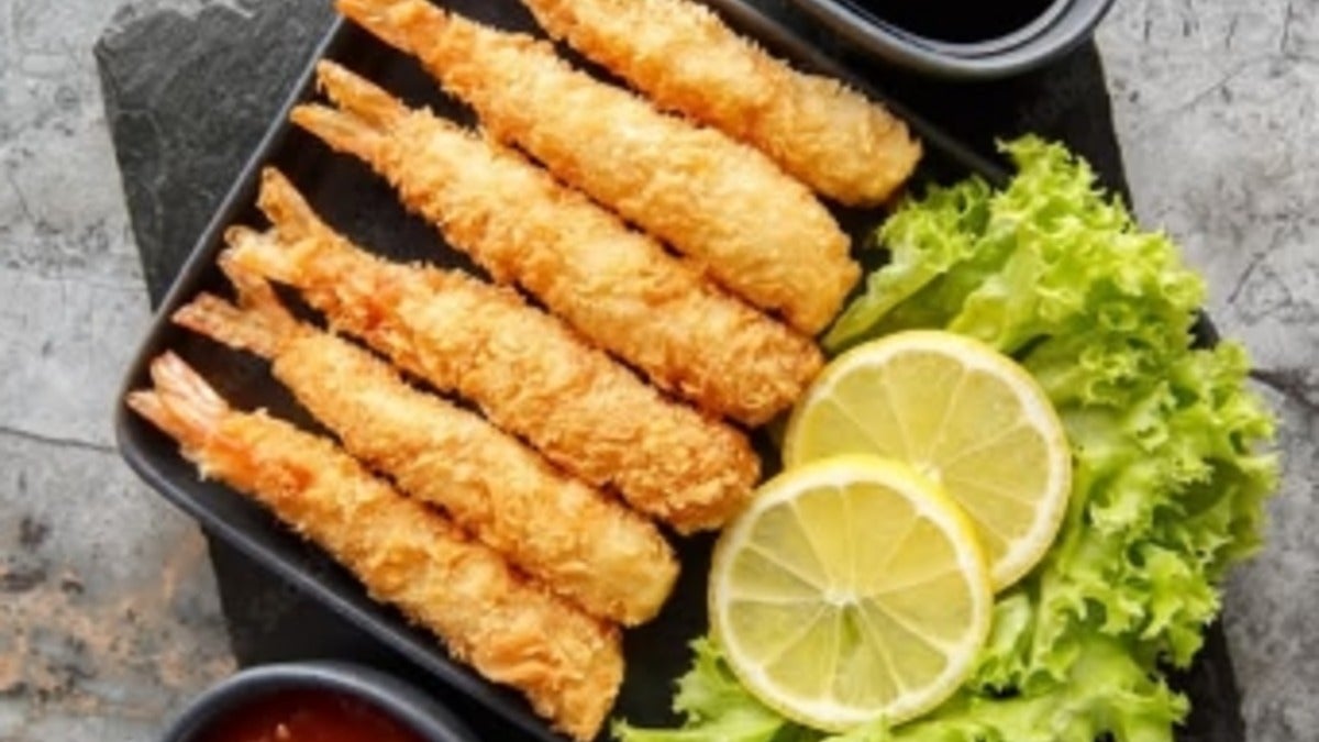 Prawn Tempura ( 6 pcs with sauce)