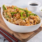 Chinese Chicken Haka Noodles