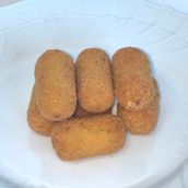 Croquettes Stuffed With Potatoes And Mozzarella
