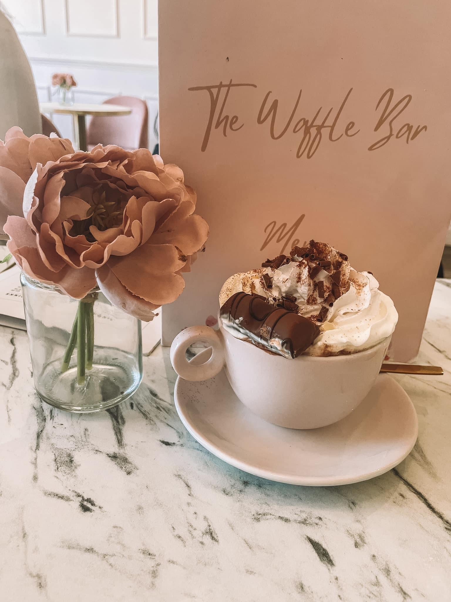Kinder Bueno hot chocolate