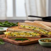 Omelette Sandwich