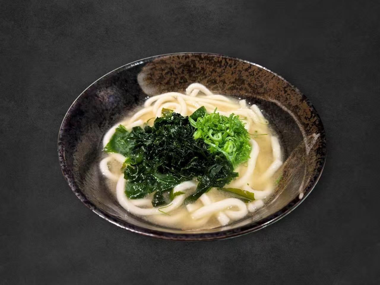 裙带菜味增乌冬面 Miso Soup Udon with Wakeme