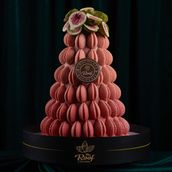 Fig Shaped Cocoa Pyramid