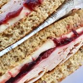 Smoked Turkey And Cranberry Sandwich 