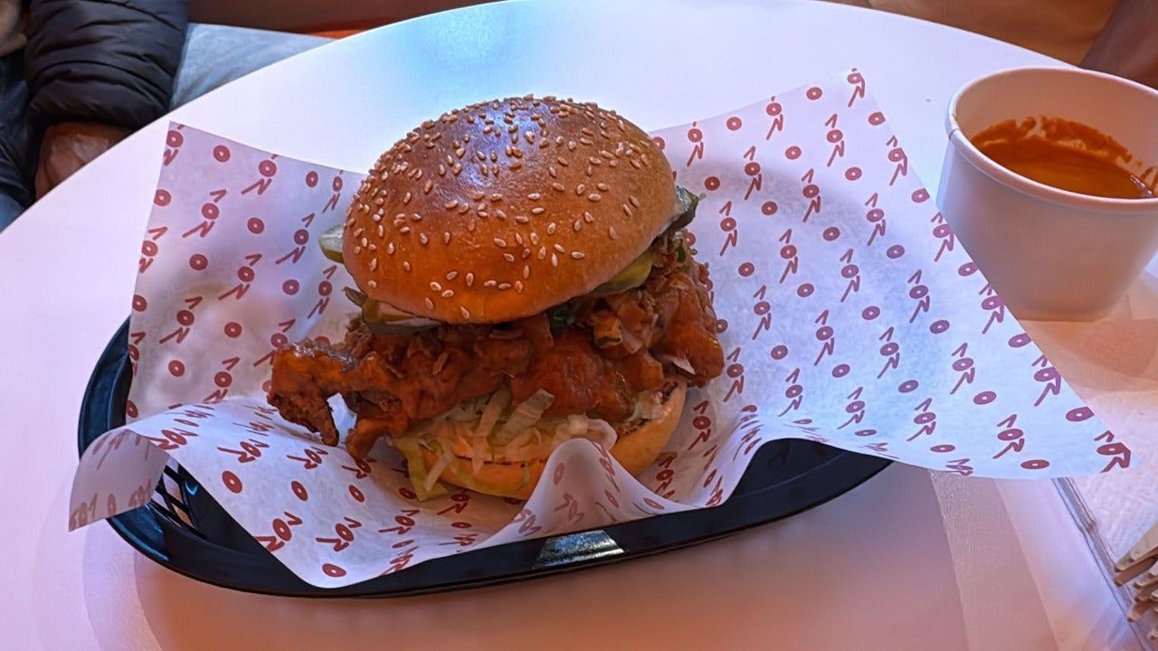 Butter Chicken Burger