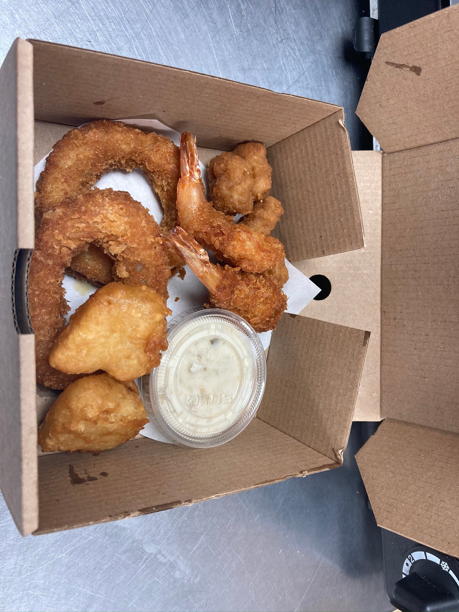 Seafood b=Basket