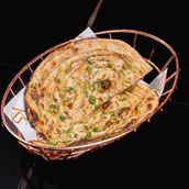 Mirchi Lachha Paratha
