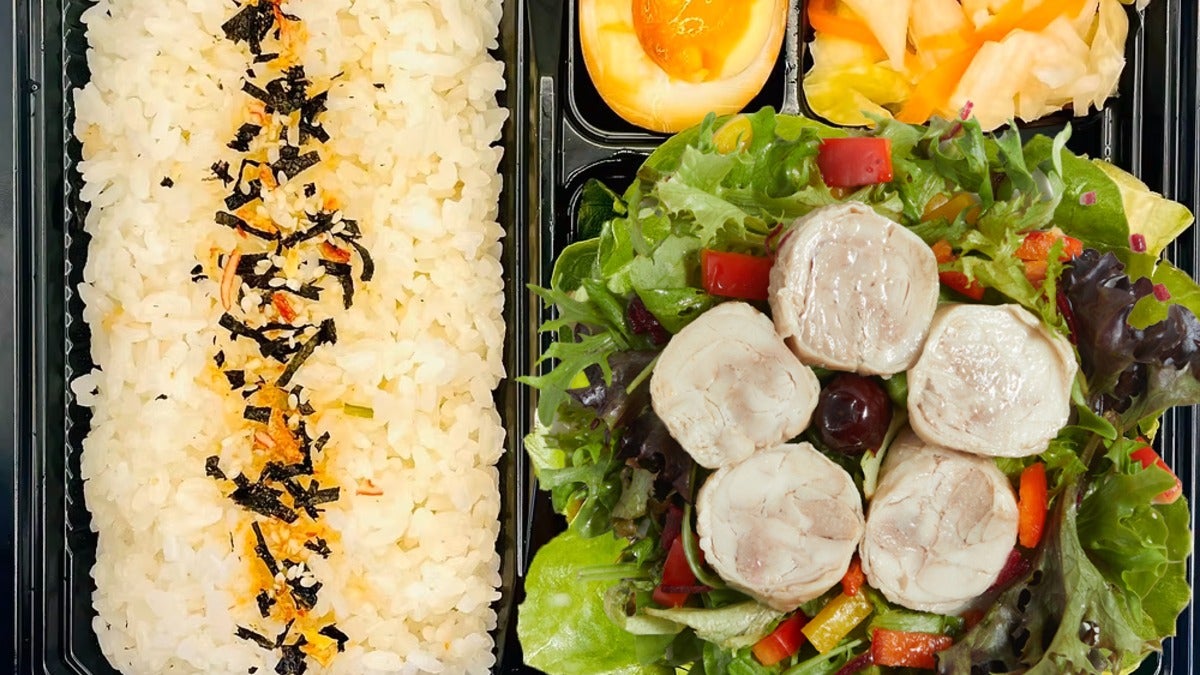 Drunken Chicken Bento 花雕醉雞便當