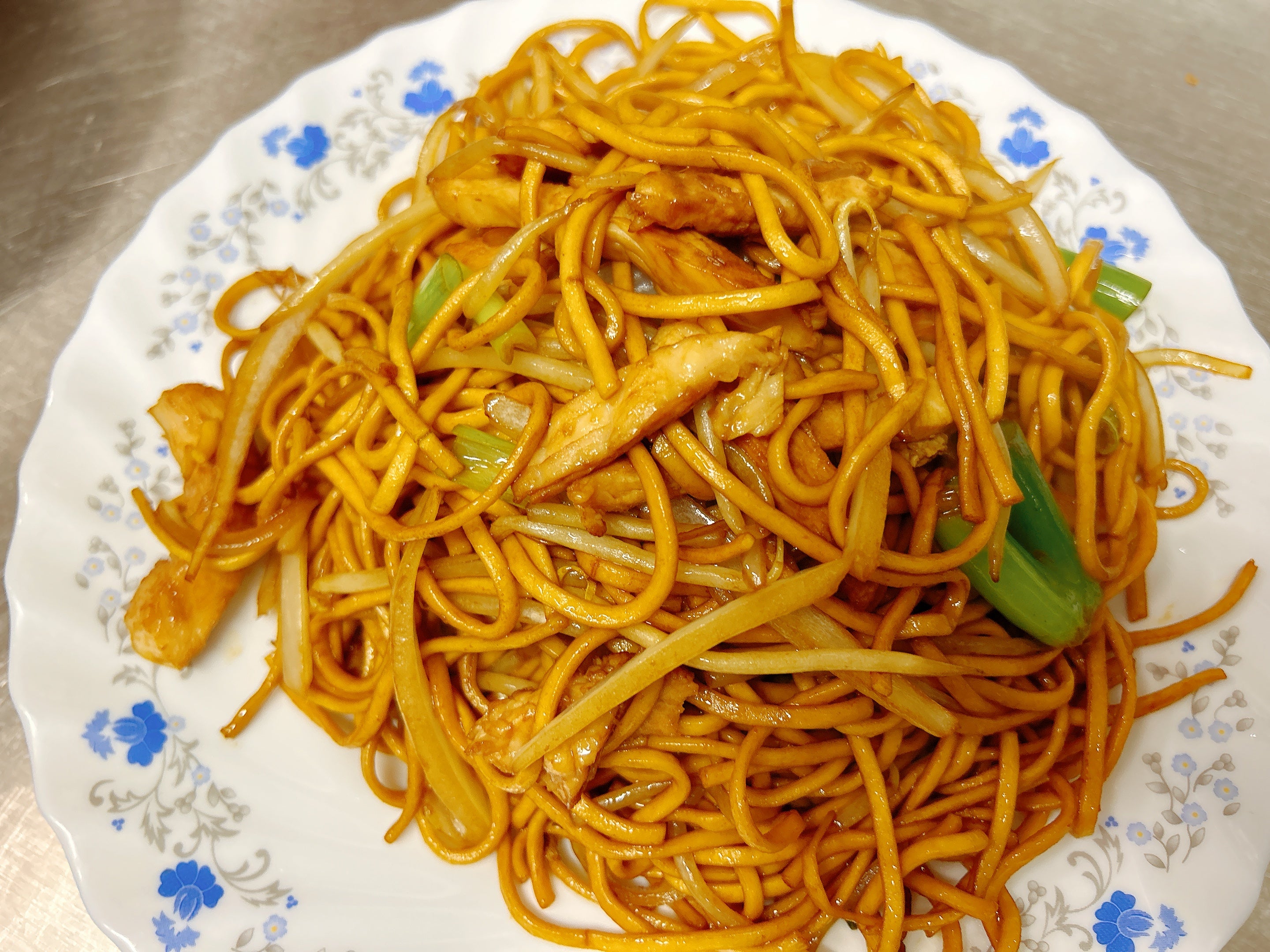 鸡丝炒面 Chicken Fried Noodles
