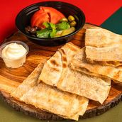 Arayes Kafta & Cheese